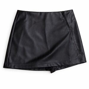 black skirt shorts size XL